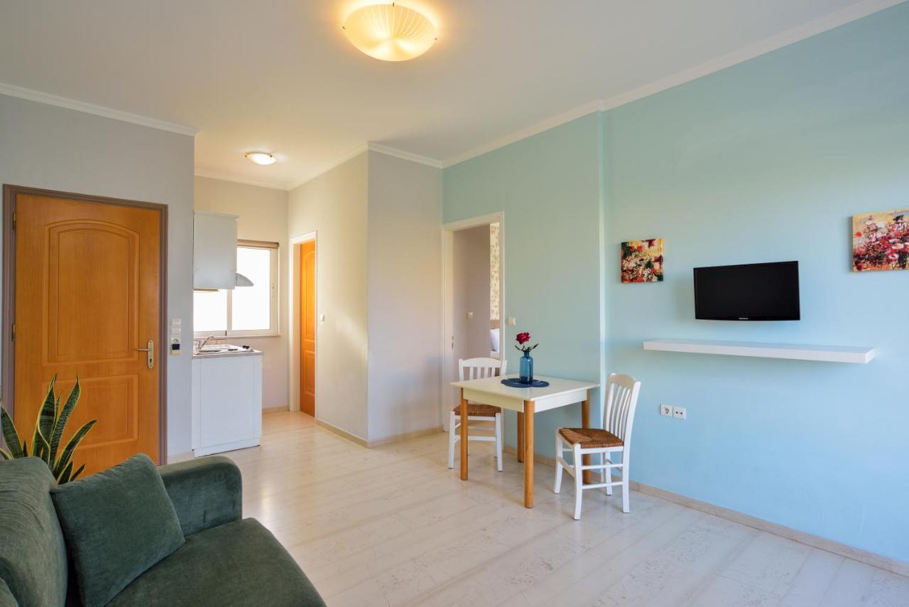 Poseidon Apartments Kato Daratso Dış mekan fotoğraf