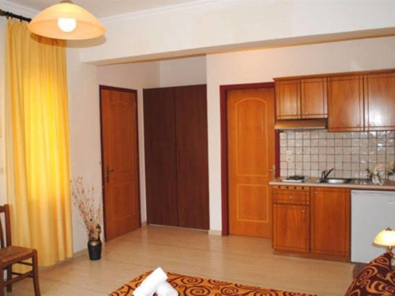 Poseidon Apartments Kato Daratso Dış mekan fotoğraf