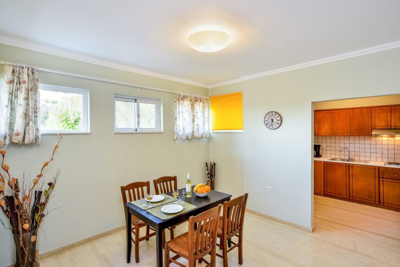 Poseidon Apartments Kato Daratso Dış mekan fotoğraf