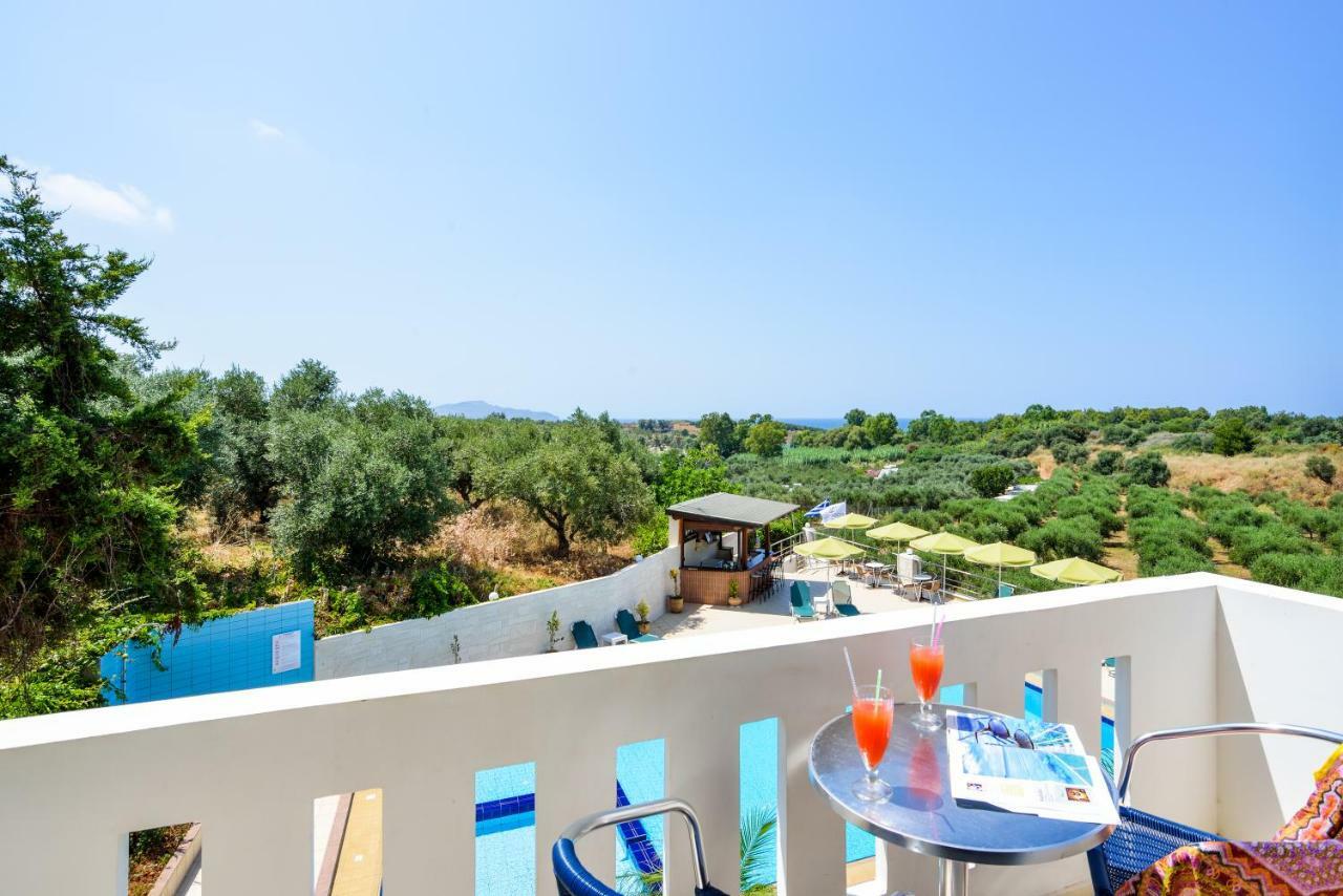 Poseidon Apartments Kato Daratso Dış mekan fotoğraf